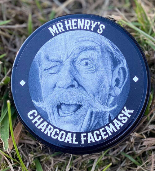 Charcoal face mask 