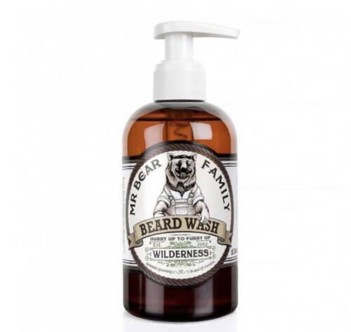 Shampooing bear family wilderness