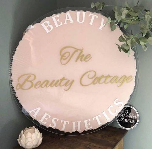 Beauty therapist & Nurse 