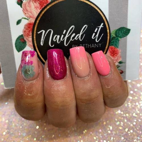 Lauren’s pretty nails!