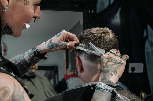 •	Filename: classic-short-back-sides-buxton.jpg Alt text: “Classic short back and sides haircut in Buxton”