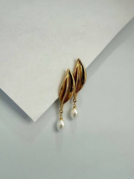 Boucles d’Oreilles - RHÉA