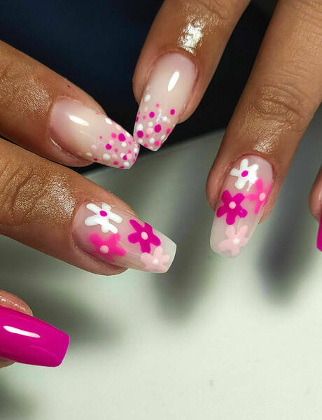 Manucure gel longueur nail art simple