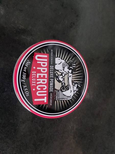 Uppercut deluxe pomade 