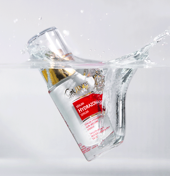 Sérum Hydrazone Sérum d'hydratation intelligente qui s’adapte à toutes les zones du visage.