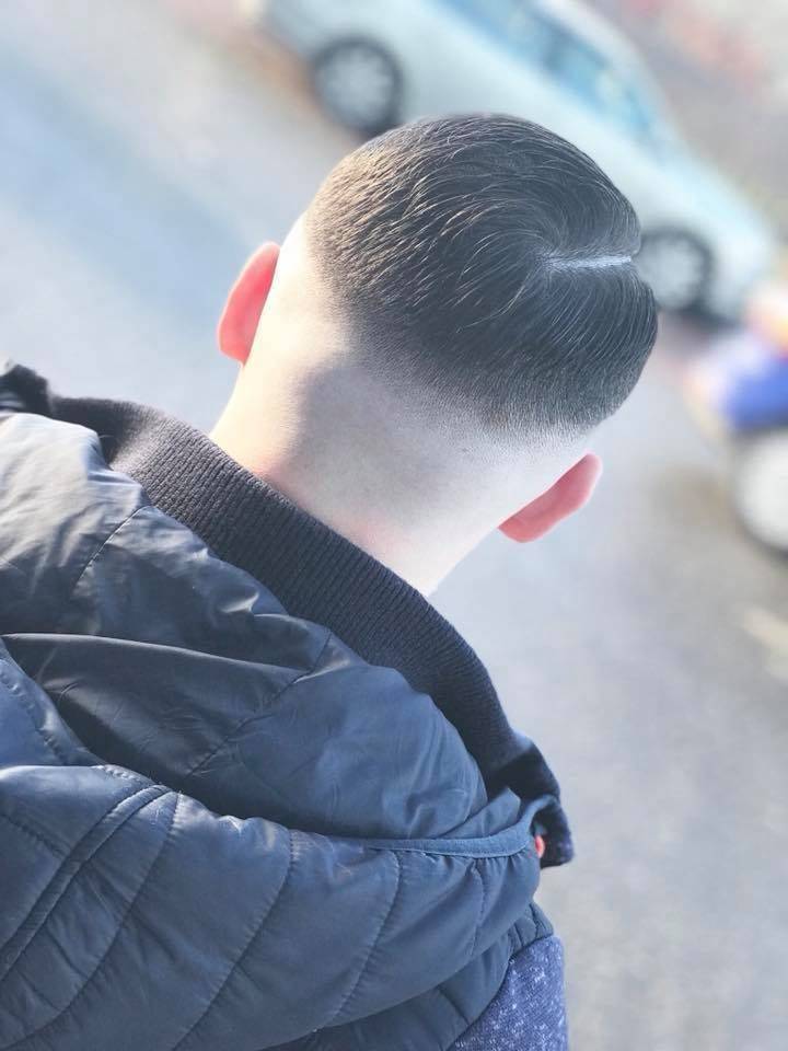 Here to 7pm!! Bright,dry and Friday!!;)