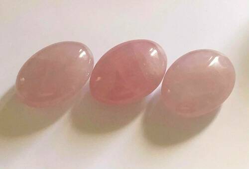 Rose quartz palmstone's