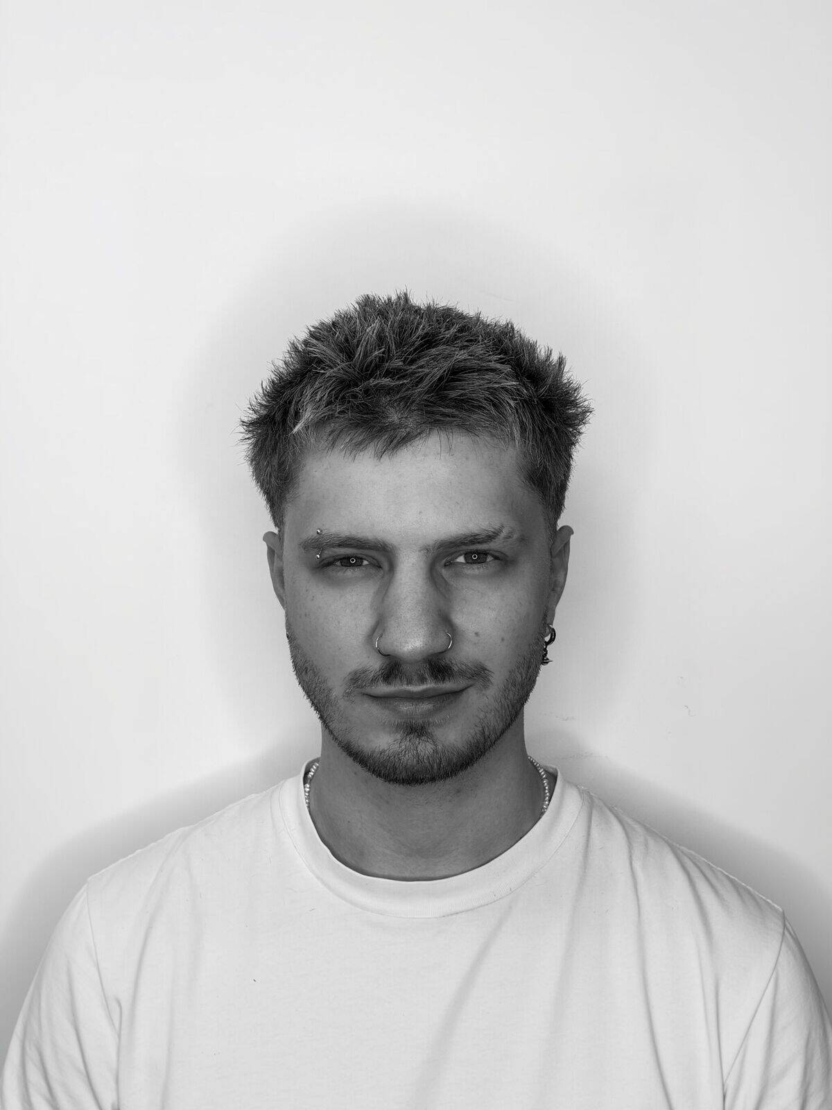 Josh (Senior Barber)