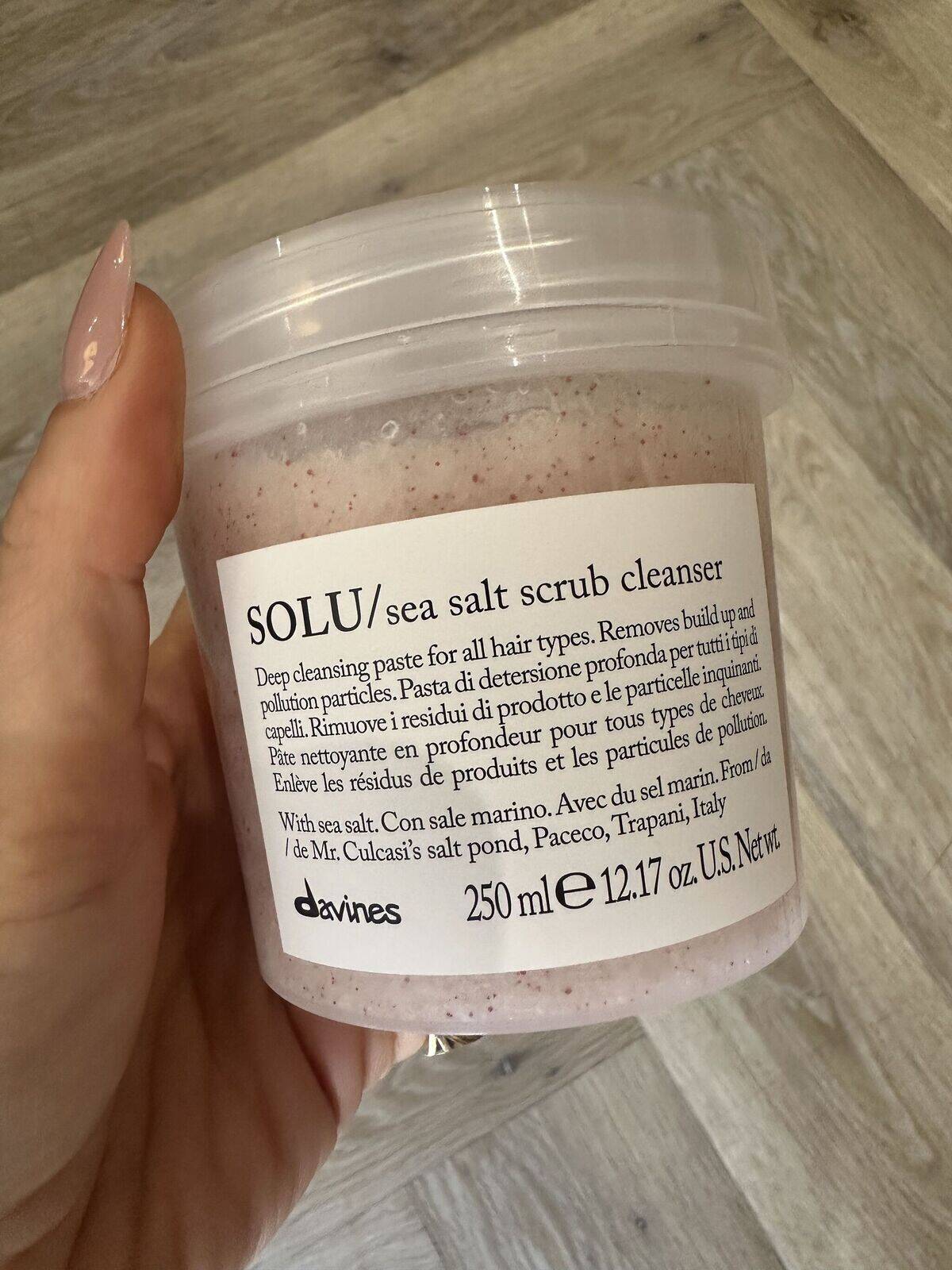 Solu scalp cleanse