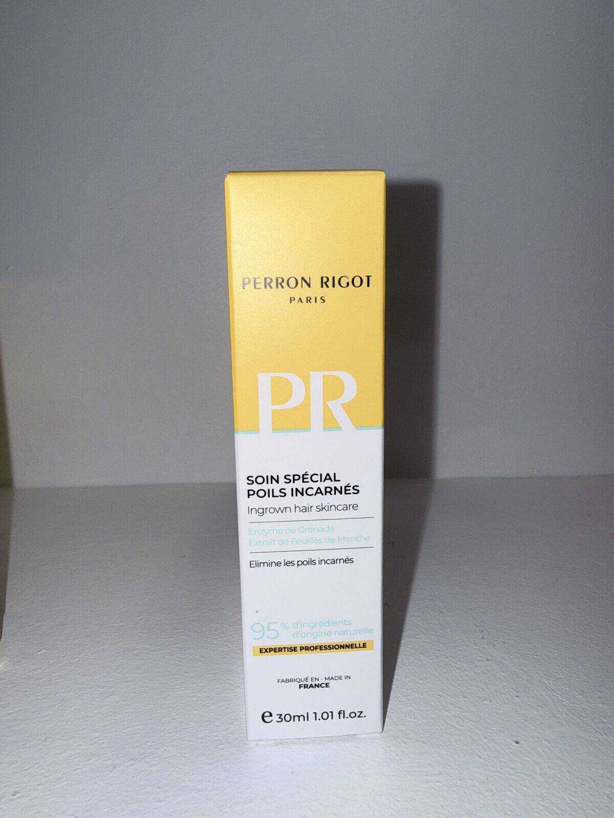 Soin spécial poils incarnés