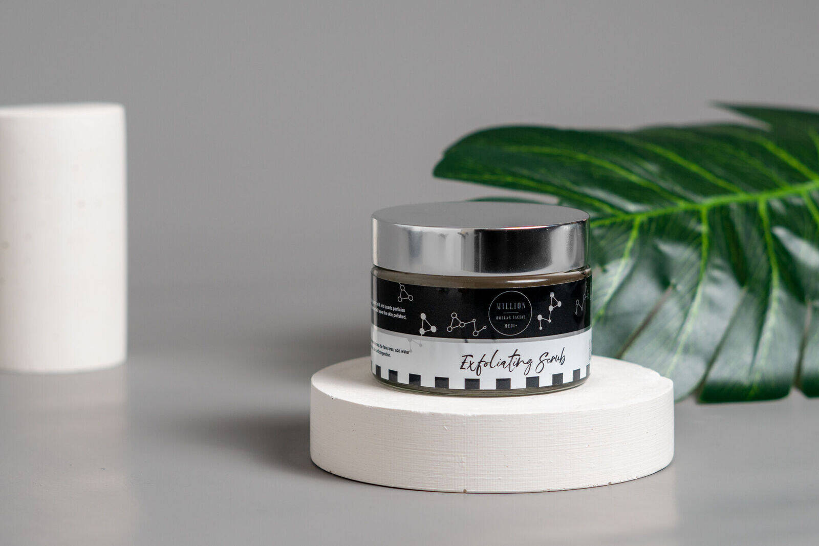 Medi+ Exfoliating Scrub