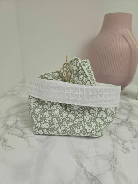 Lot panier et lingettes 