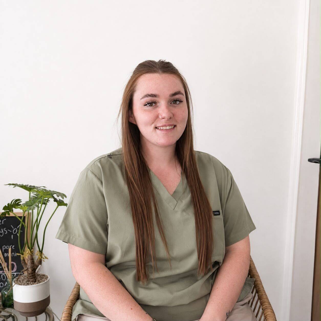 Billie Jo- Nail Technician