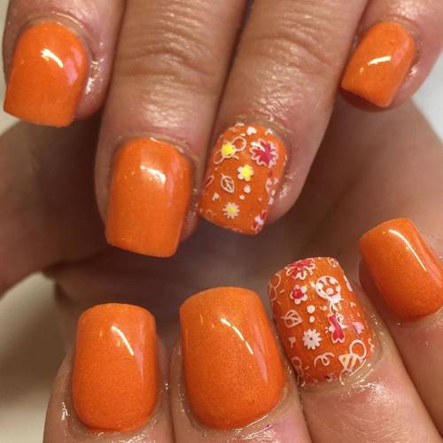 There’s that burnt orange again... this colour is always a winner... brightens up a dull day and makes you feel happy! ☀️