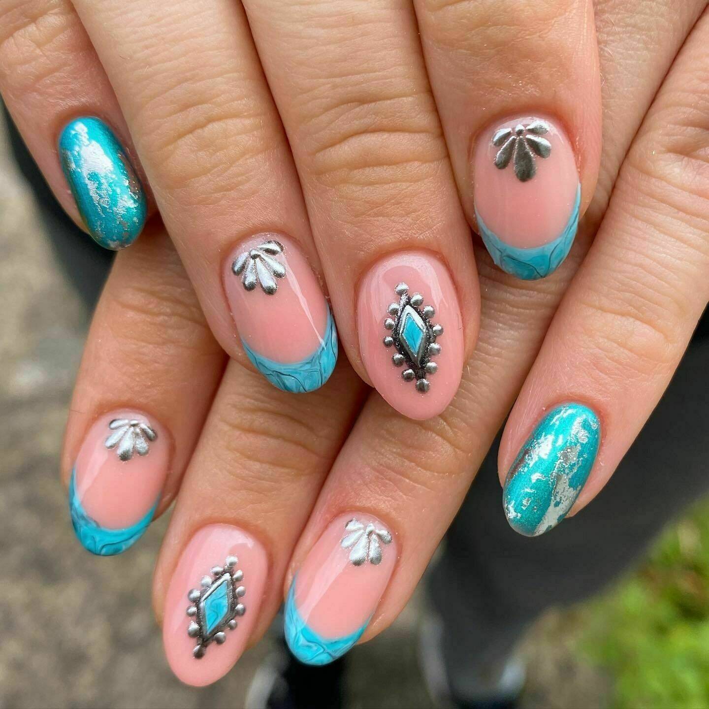 BIAB + 10 nail art