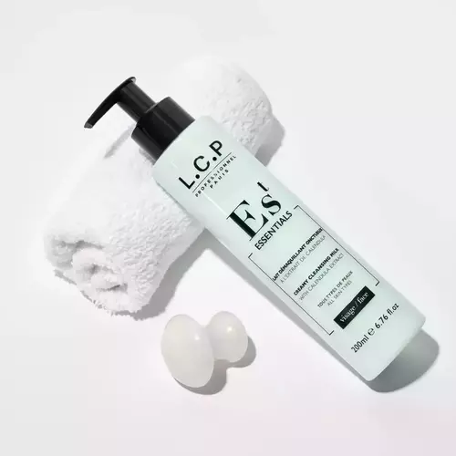 Lait démaquillant onctueux à l'extrait de calendula