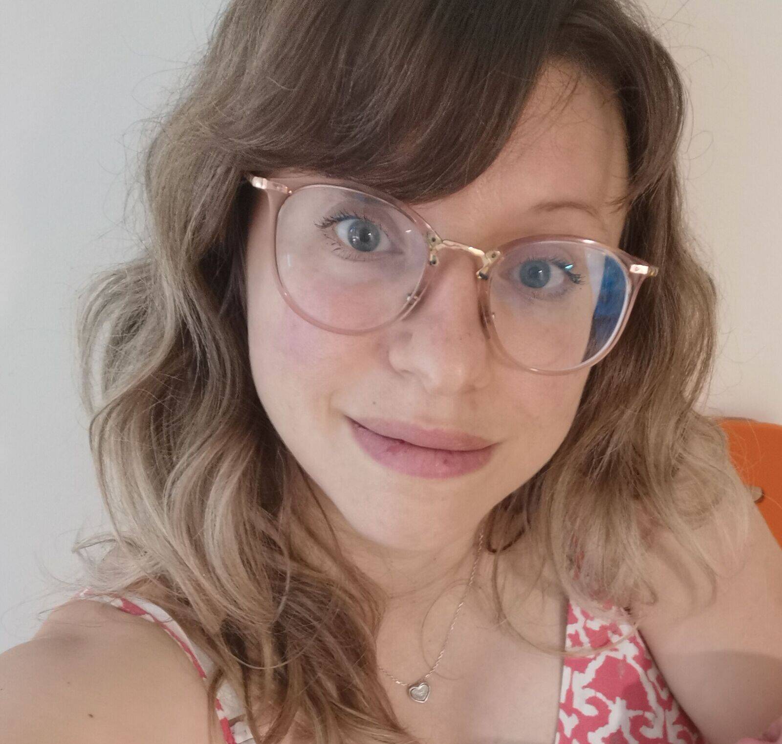 Céline, Votre Esthéticienne À Domicile