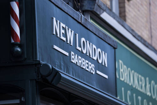 New London Barbers - 74 New London Road 