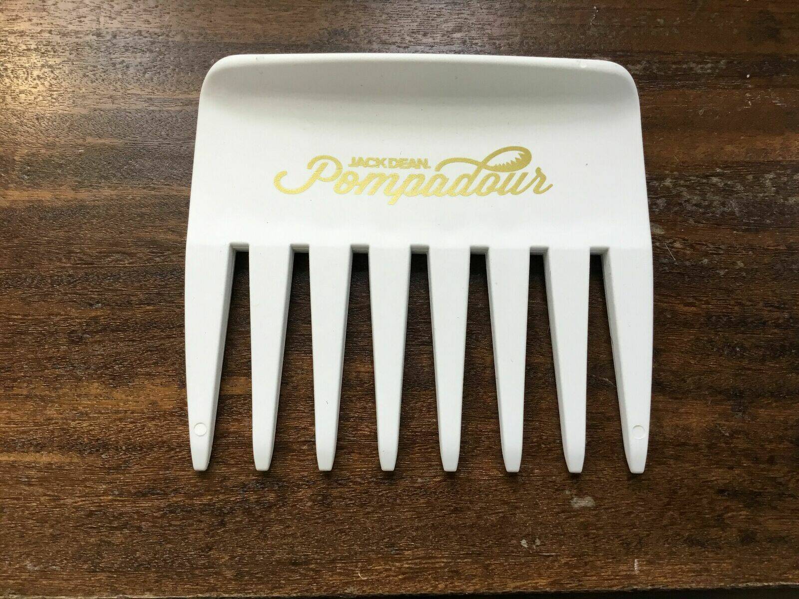 Pompadour comb 