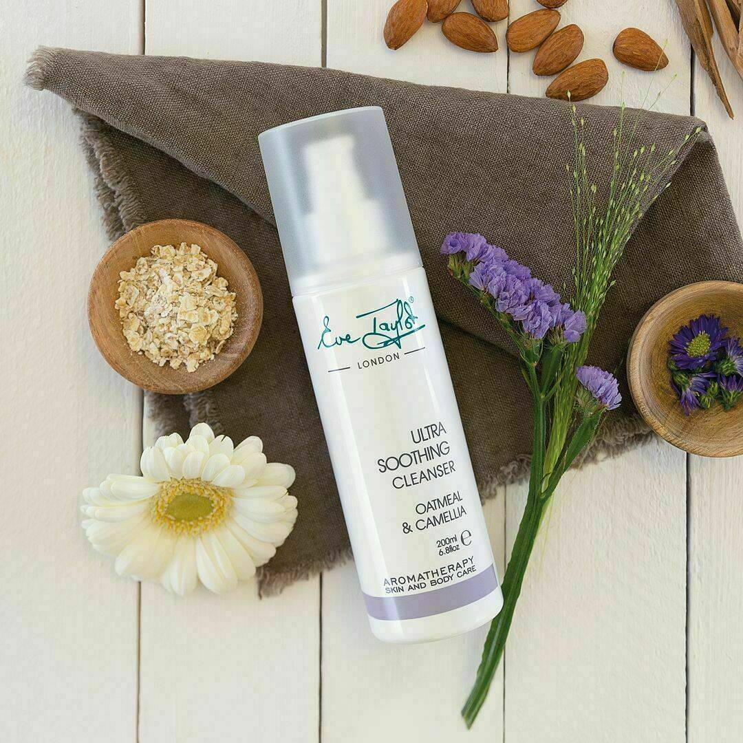 ultra soothing cleanser, 200ml
