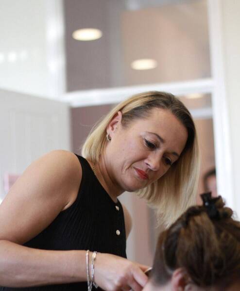 Gina ♡ Hairdresser 