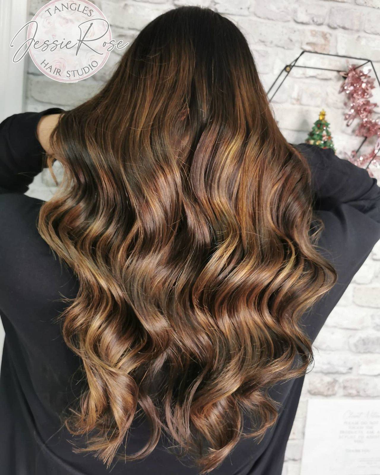 D R E A M Y  L O C K S



#hairartistry #colour #hairinspiration #inlove #waves #soshiny #healthyhair #lovethis #lovemyclients #longhair #darkertones