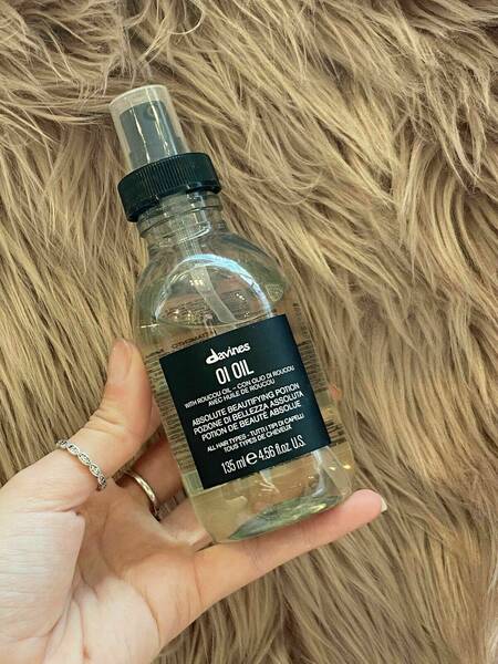 Oi large beautifying portion 