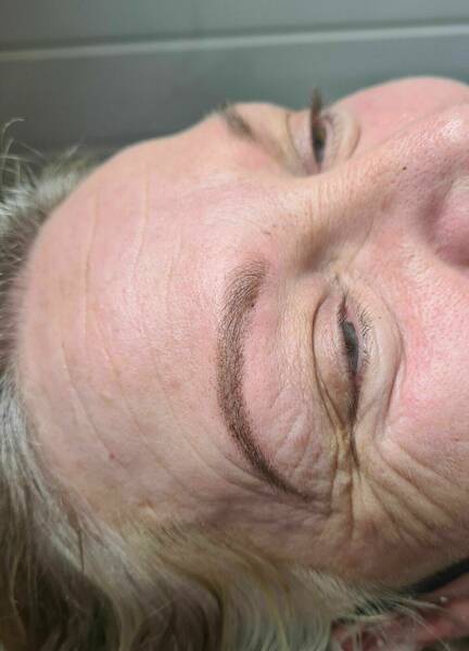 Permanent Powder Ombre Brows