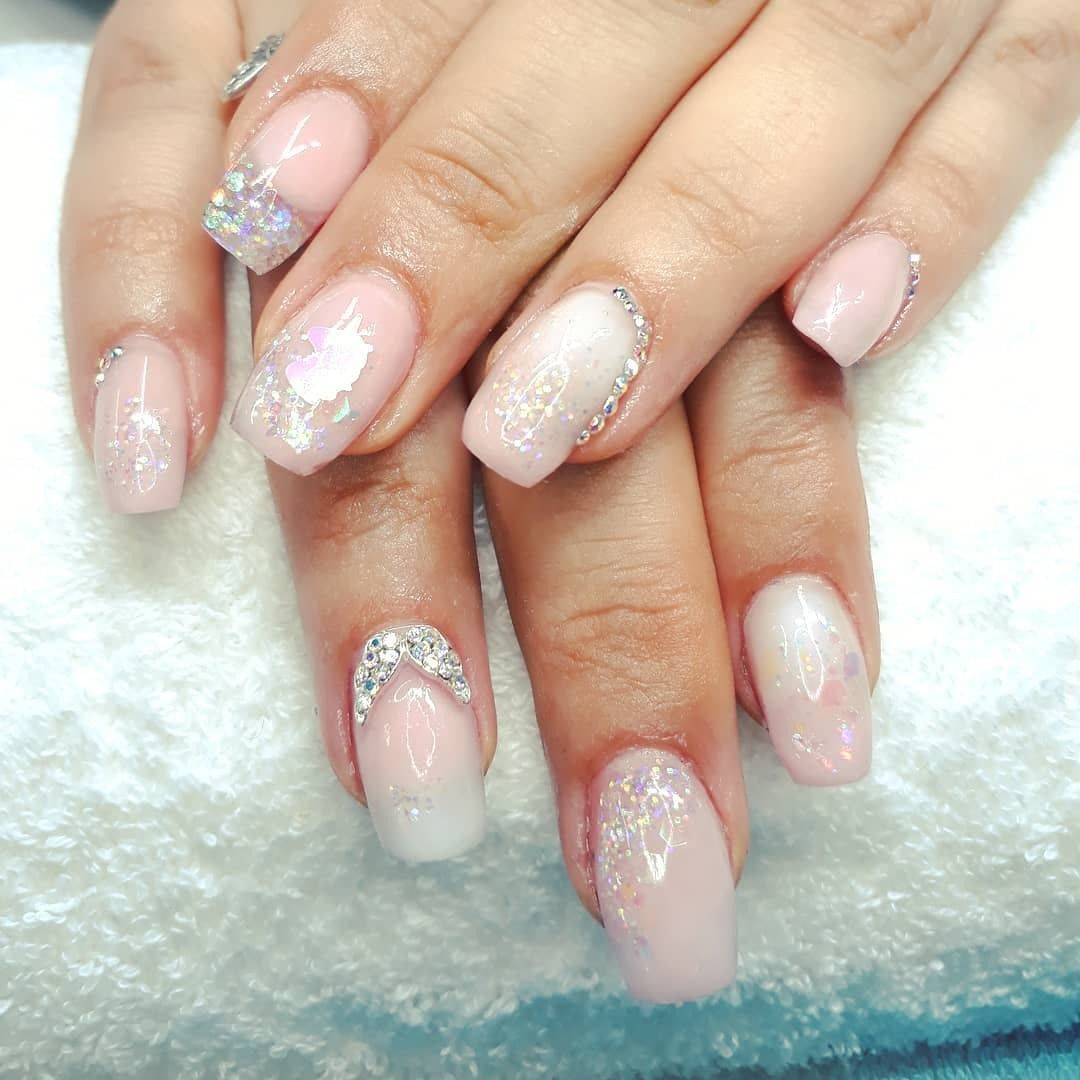 #youngnailsinc Slickpour Smug Life with a little bit of bling