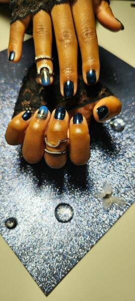 Semi permanent +Dégradé et Nail art palmier