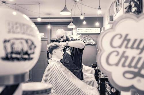 Friday: 9-6 Andy Harry Henry Rob 
Saturday : 8.30-4.30 Andy Harry Henry Rob  ☕️Jess