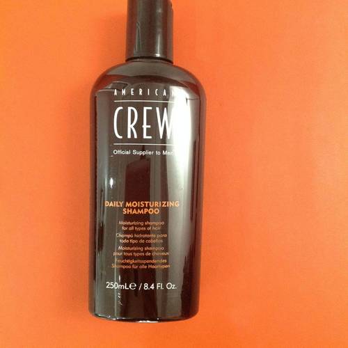 American crew daily moisturising shampoo