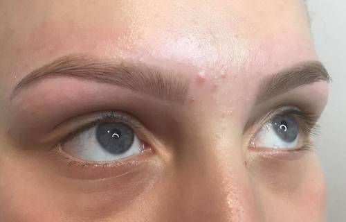Because so many of you have asked..

The “Wow Brow” on a blonde client ‍♀️

We are now FULLY BOOKED for all appointments until Friday the 21st of September!!