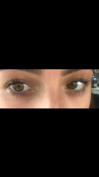 Client selfie after lash lift 