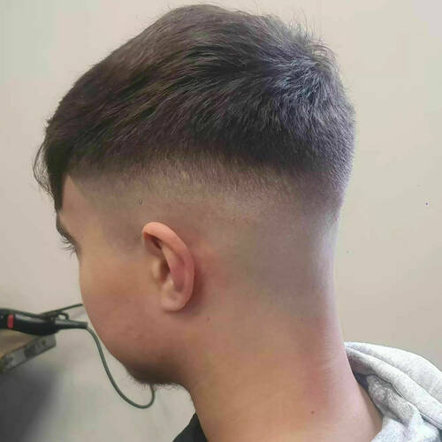 Mid/high skin fade done by Dan.