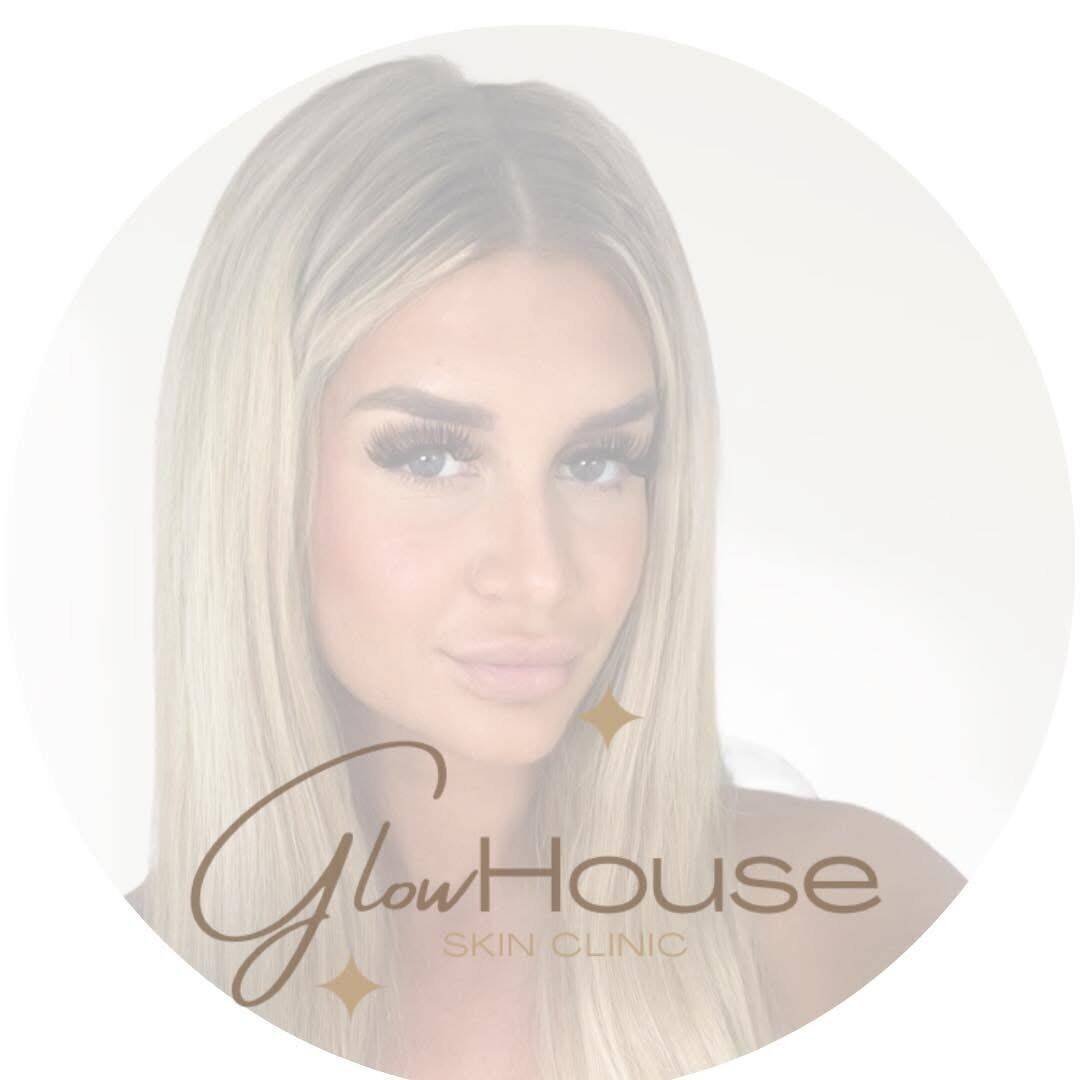 Molly Law - Skin Specialist