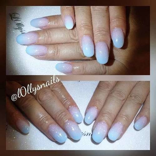 #acylicnails #sculptednails #notips #l0llysnails #roundnails #pinknblue #nails #coventry #ombrenails #nailsonfleek #showscratch #babyboomer #glitter