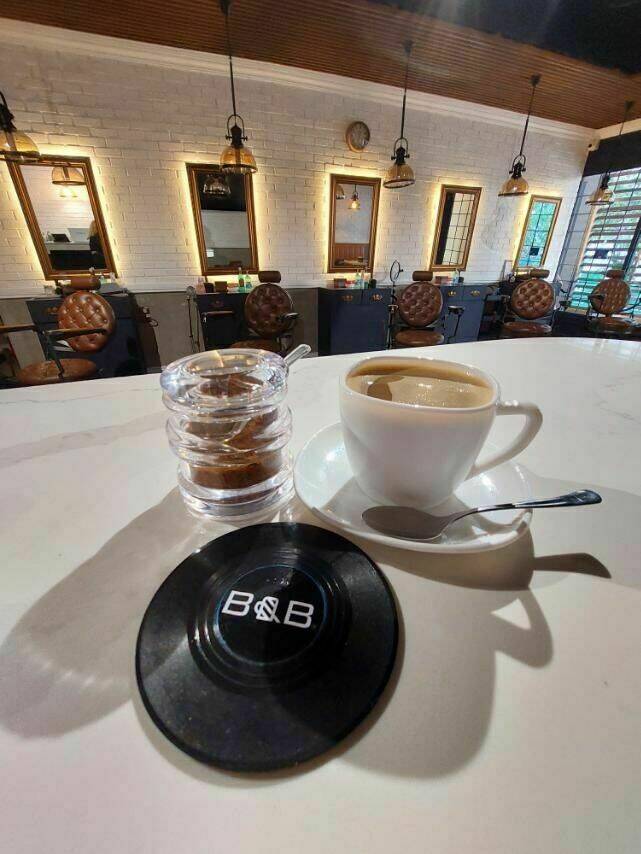 B & B Premium House Coffee