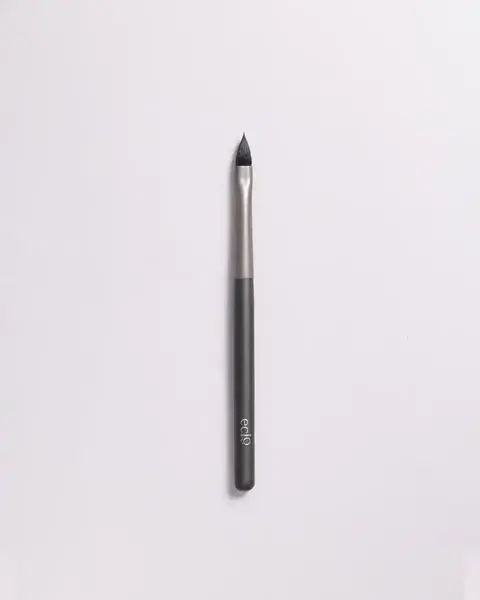 Pinceau précision lèvres 