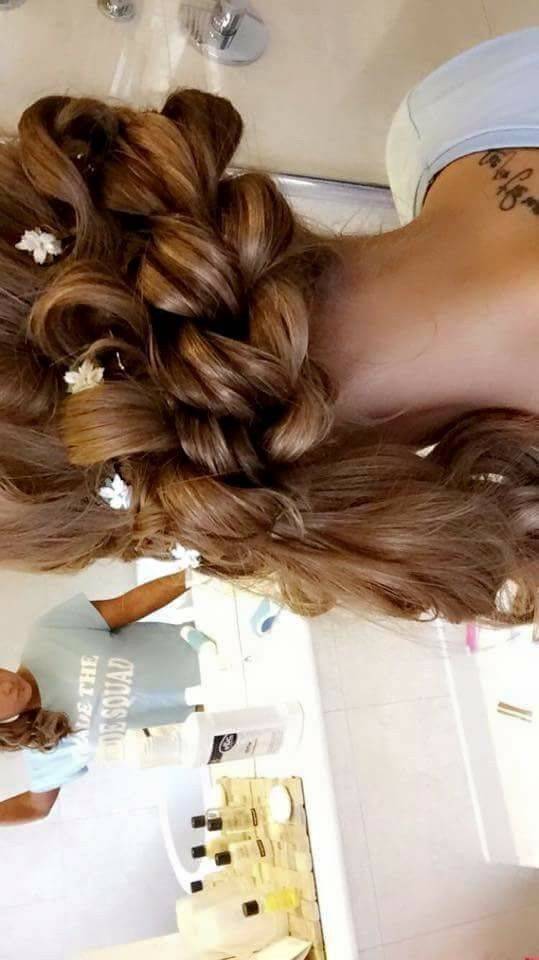 Bridesmaid put up for a wedding on the lovely hayley