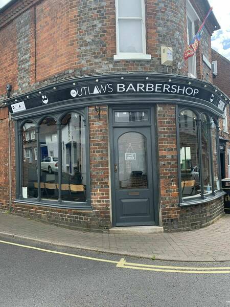 The Outlaw Barbershop, Bishops Waltham.