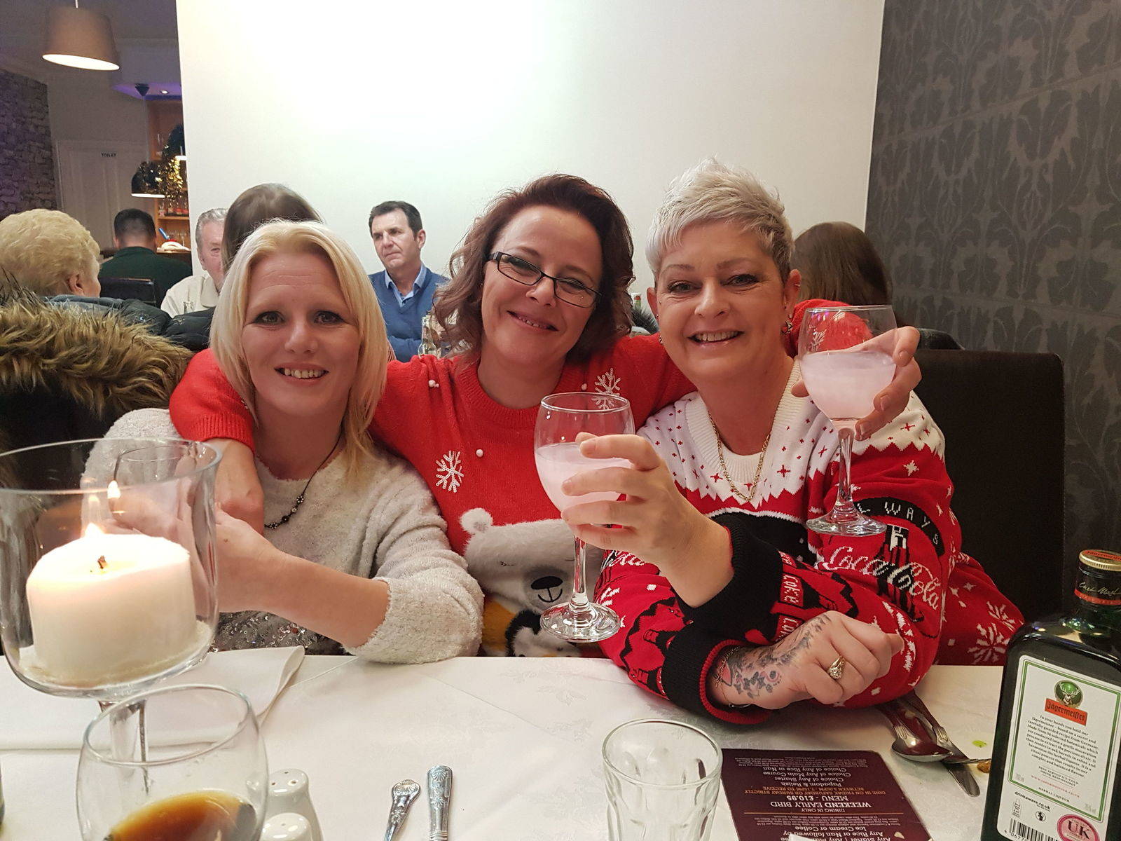 L - R   Lisa, Dawn, Deb