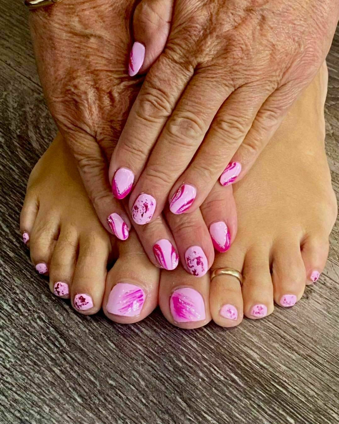 Shellac Hands & Toes