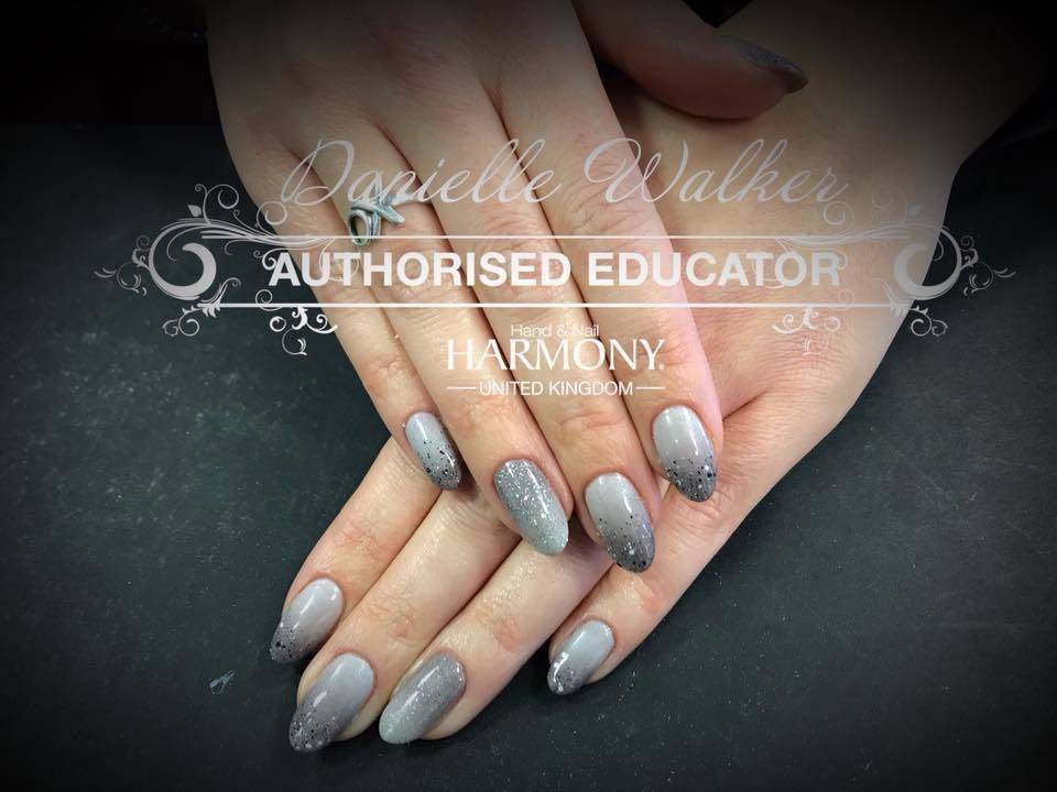 When you love your job. Gelish design 