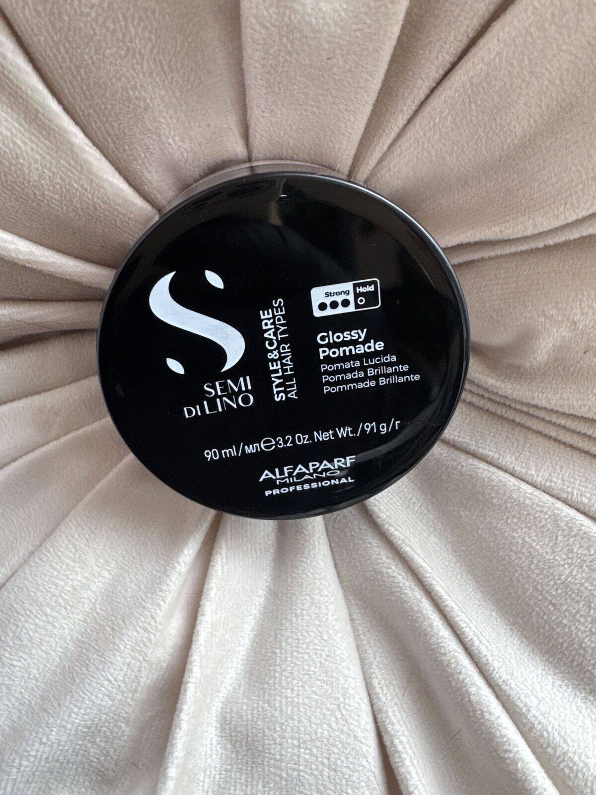 Semi DiLino Glossy Pomade