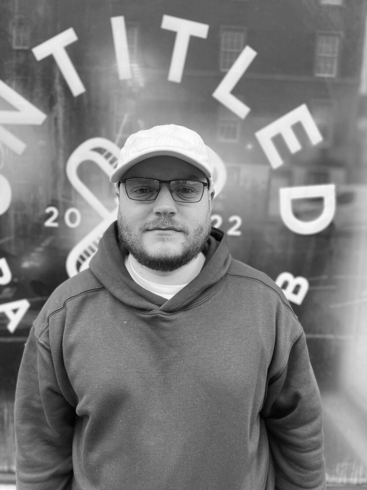 Darren Clark (senior Barber)