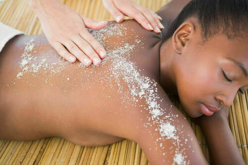 Kiré kò (gommage corps+sudation)