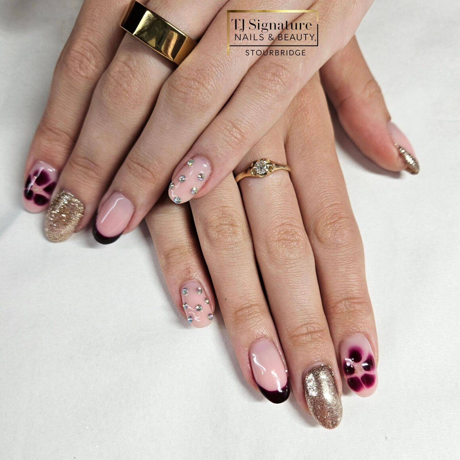 Blooming beauty 💐 Builder Gel over natural nails, Using O.P.I 'Put it in Neutral' with Gelish 'Black Cherry Berry'