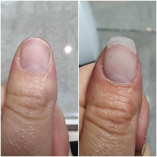 4 fingers on one hand lovely length nails, I couldn't leave my stumpy thumb so a little gel extension before polish to give it that edge 🤣🤣