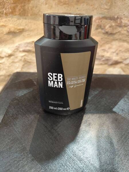 Shampooing corps, cheveux, et barbe, Seb Man